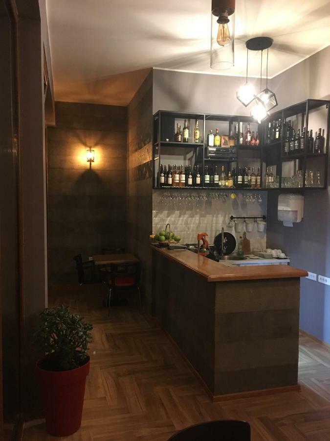 Garni Ideal 兹雷尼亚宁 外观 照片